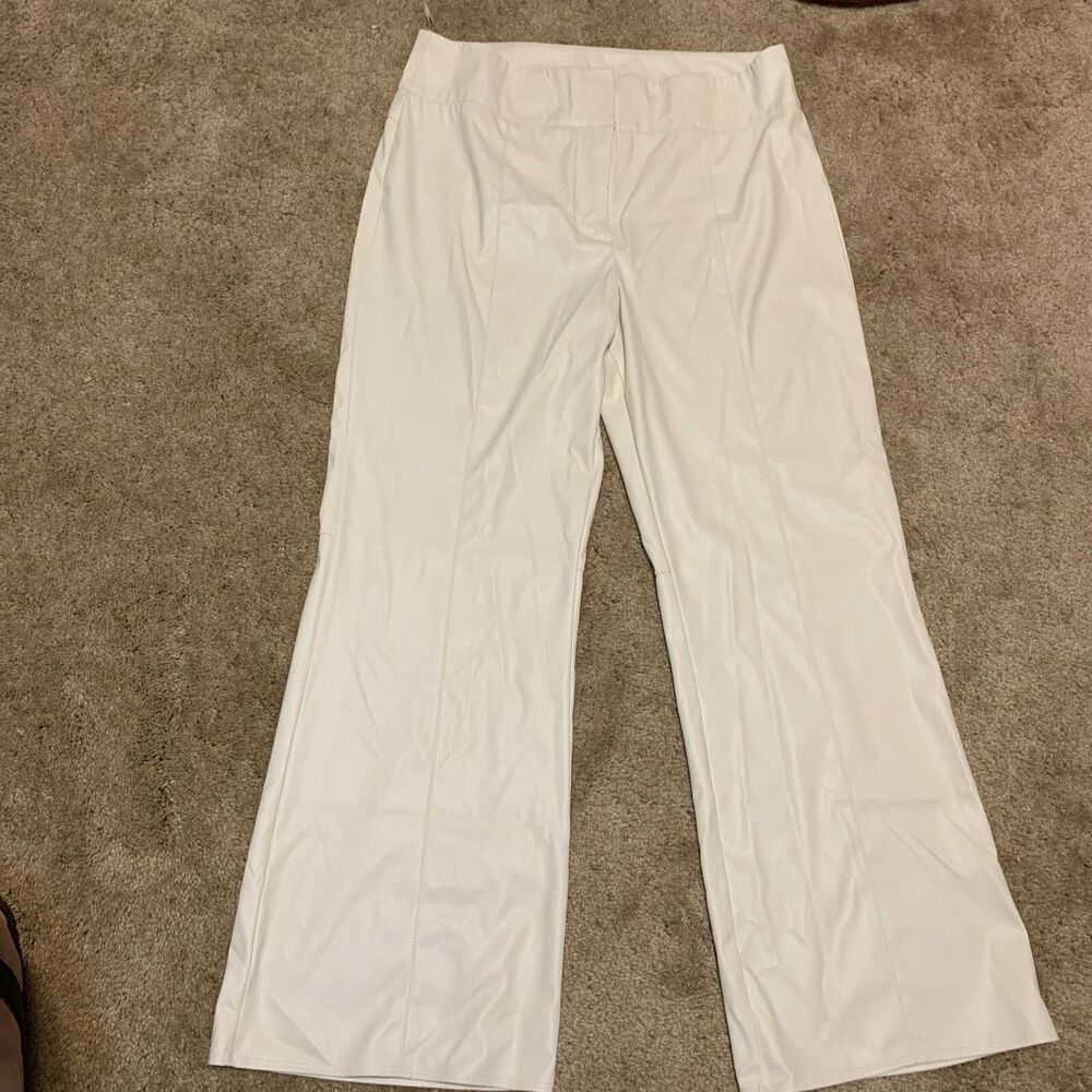 Vince Camuto Ladies Ivory Faux Leather Wide Legged Pants Large